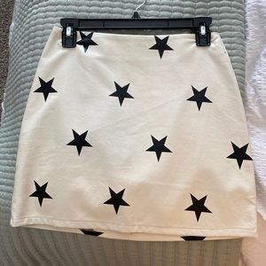 Faux Leather Star Print Skirt
